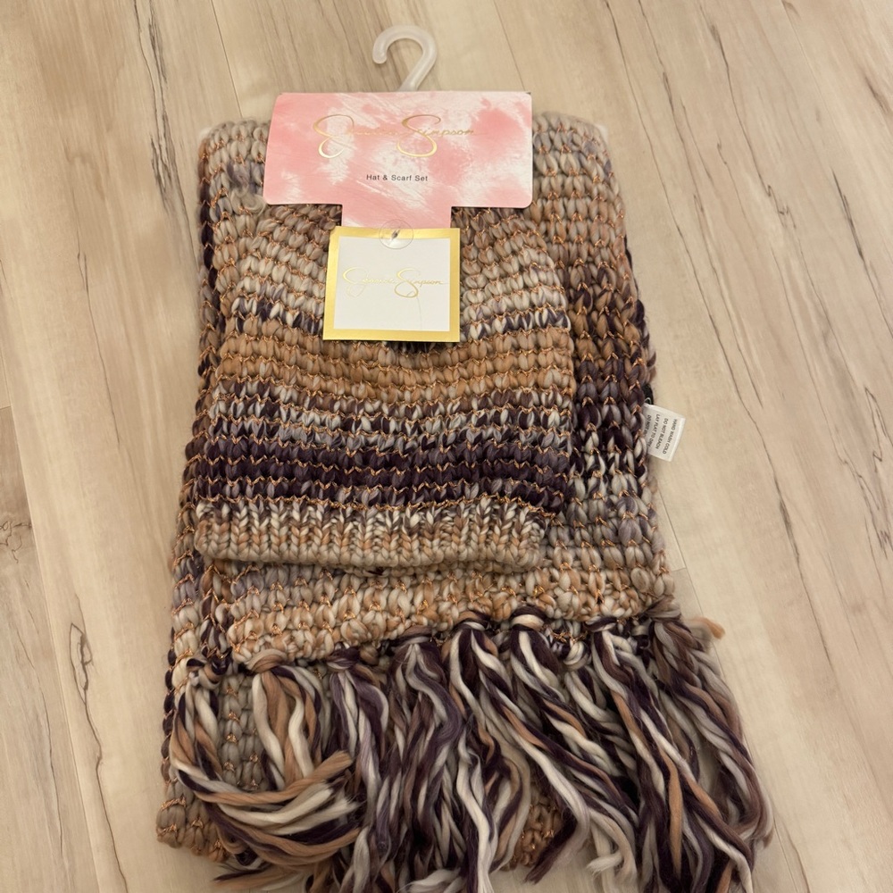 Jessica Simpson Mauve Hat and Scarf Knitted Set